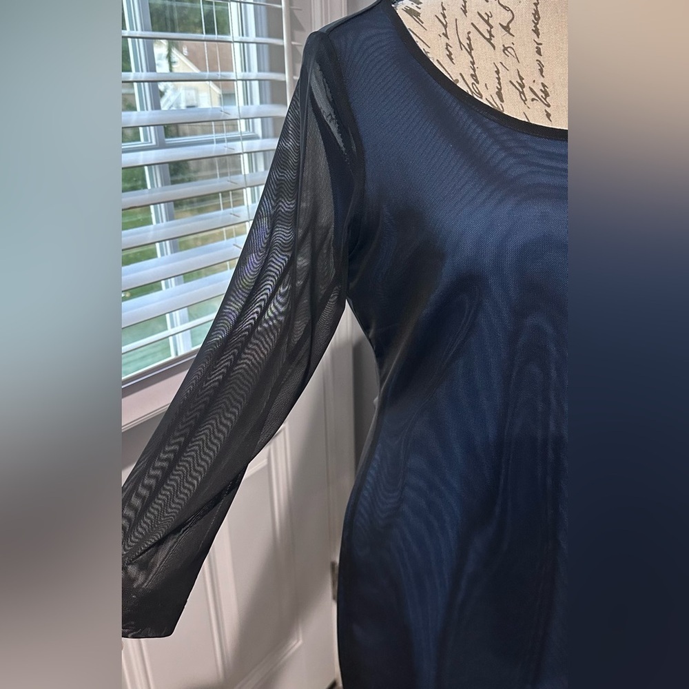👗 Carmen Marc Valvo Black & Blue Sheath Dress - Size M 🌟 - Picture 4 of 12